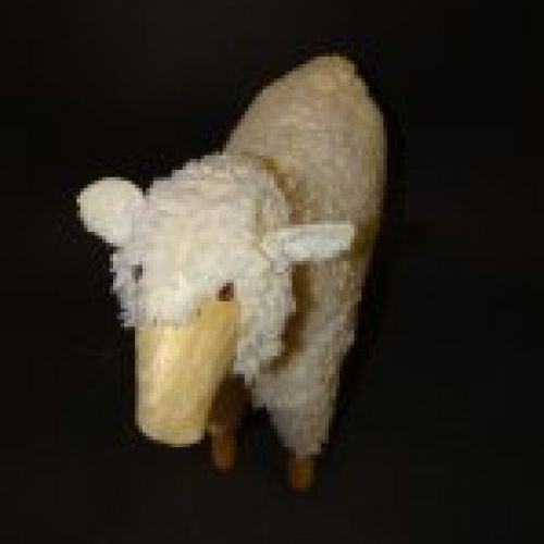 Escultura de oveja baby de Hans Petter-Krafft, 70s