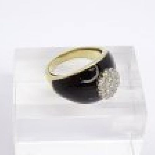 Sortija de oro 18k, ónice y rosetón de diamantes en talla redonda, 50´s