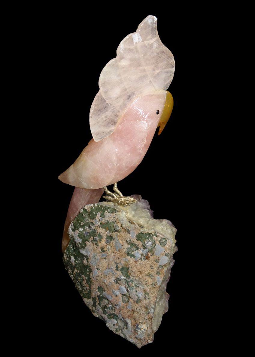 Figura de loro en piedras preciosas, Brasil, 70s