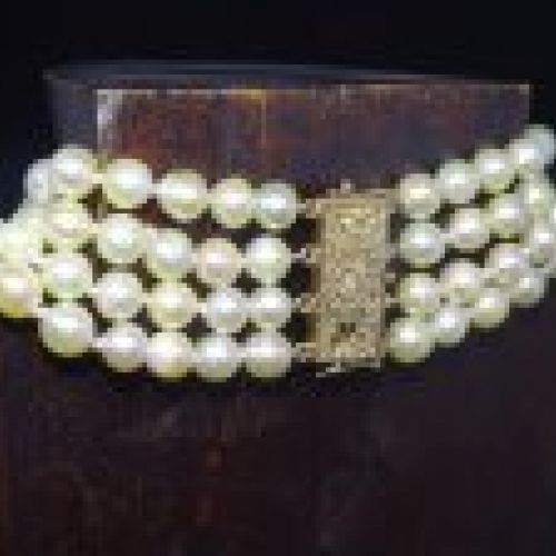 Collar antiguo, perlas naturales y oro de 18kt