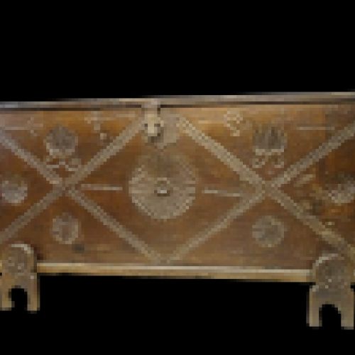 Arcón asturleonés antiguo, S.XVIII- madera de castaño