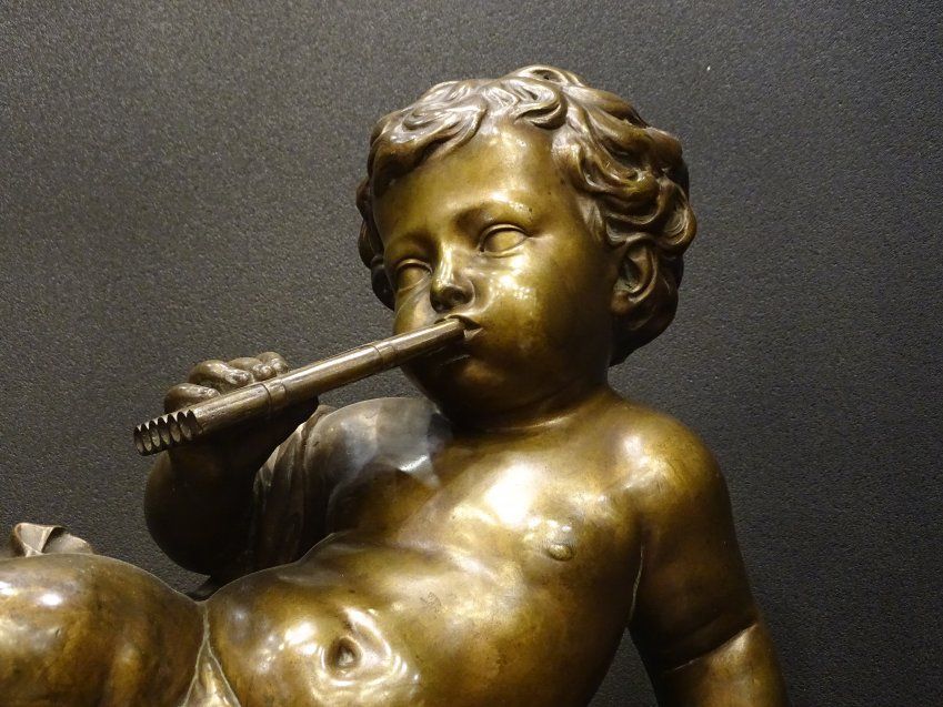 Escultura en bronce vaciado, "Niño flautista con tortuga", S
