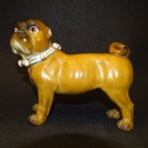 Familia de perros Pug, porcelana S.XIX, Conta & Boehme Turingia