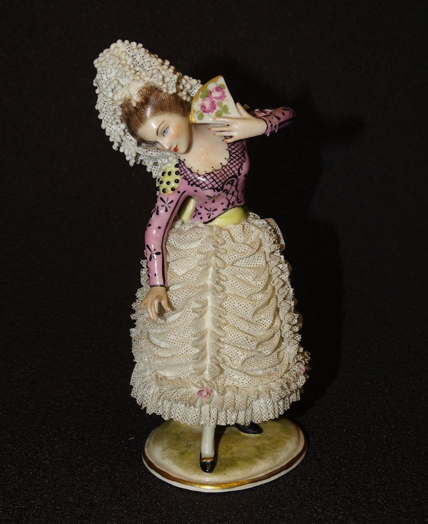 Figura de Bailarina de porcelana de Sajonia, S
