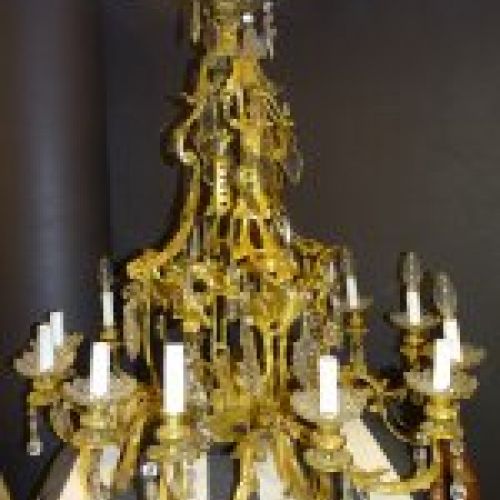 Lámpara Chandelier de Ormolú, Estilo Luis XV, principios del siglo XIX