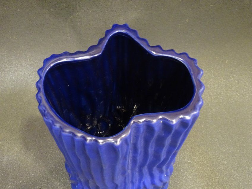 Jarrón de cerámica, pieza única, Suecia