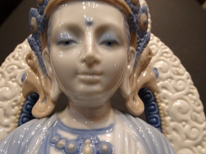 Figura de porcelana Lladró, Buda, 60s