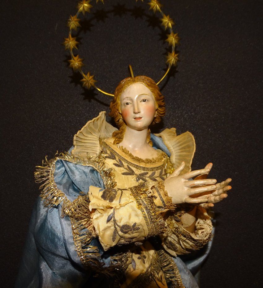Virgen Napolitana capipota o vestidera, S