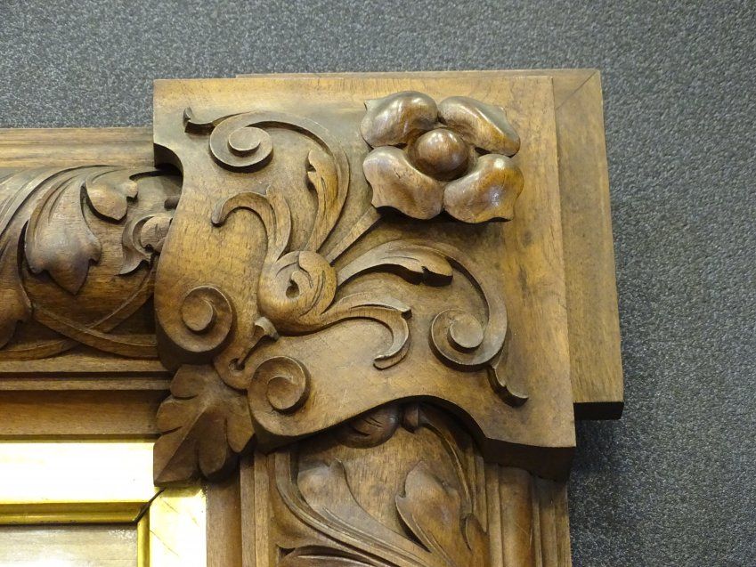 Marco Art Nouveau en madera tallada, 1920