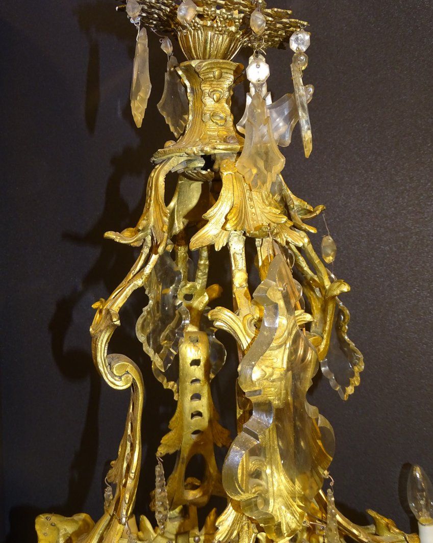 Lámpara Chandelier de Ormolú, Estilo Luis XV, principios del siglo XIX